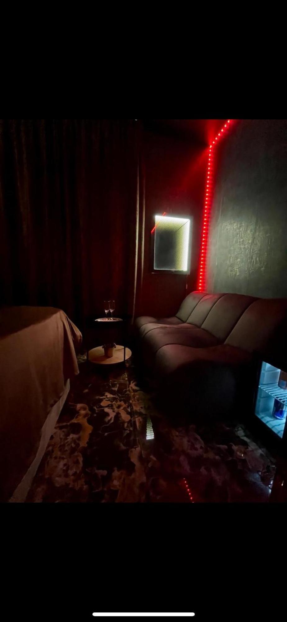 Love Room Βουκουρέστι Εξωτερικό φωτογραφία