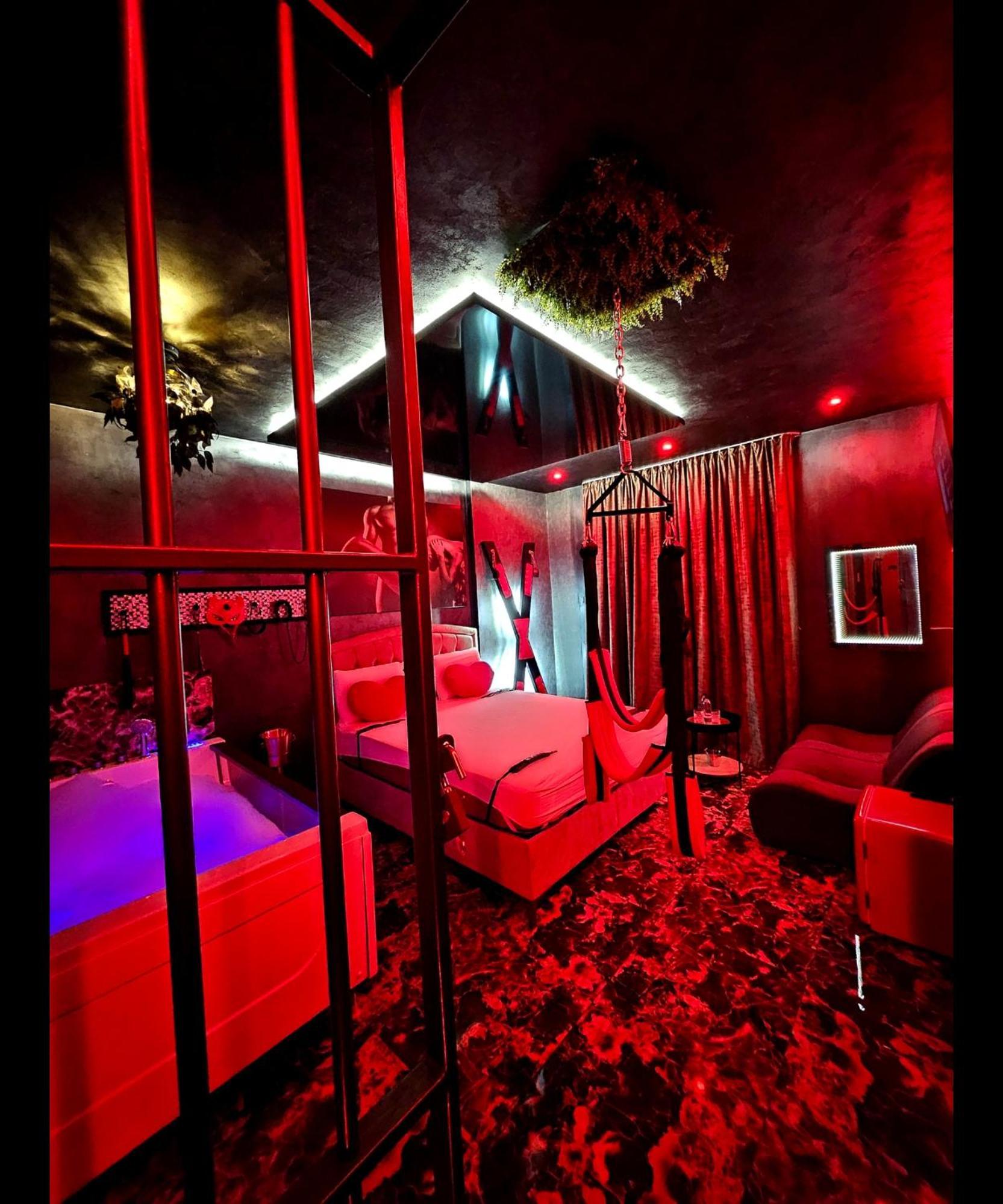 Love Room Βουκουρέστι Εξωτερικό φωτογραφία